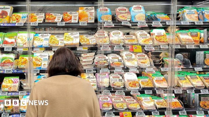 Fridges in French supermarkets hit by cyber attack