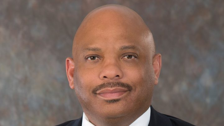 IHL extends commissioner’s contract, increases pay