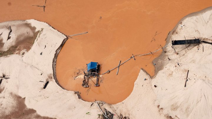 Colombia illegal gold mine collapse kills 14 people