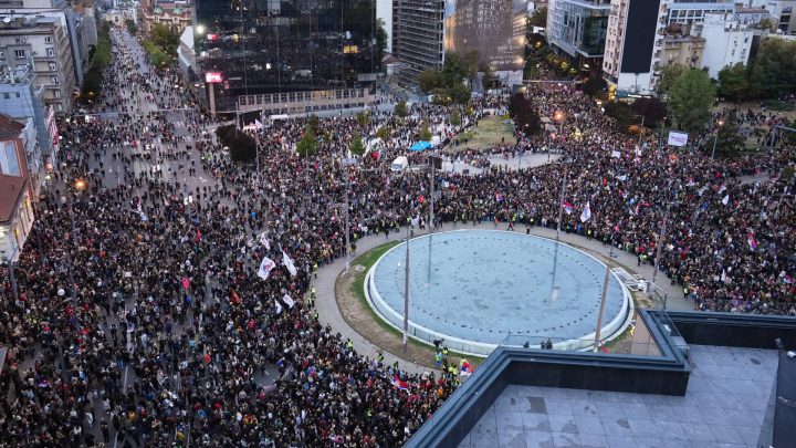 Thousands gather at final student-led rally ahead of Serbia election