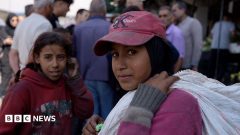 Syrians struggle with soaring prices as crisis challenges post-Assad recovery