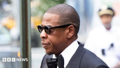 Jay-Z to perform at Super Bowl half-time show