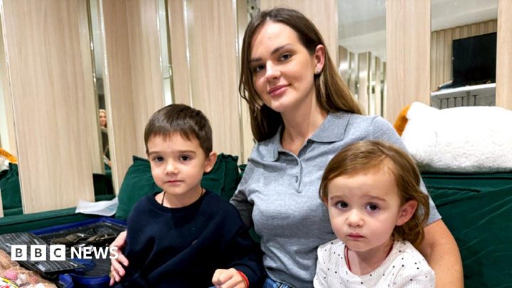 As freezing winter approaches, Kyiv residents look for shelter elsewhere
