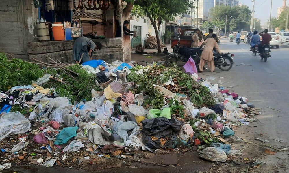 Suthra Punjab Under Fire Over Waste Collection in Taxila