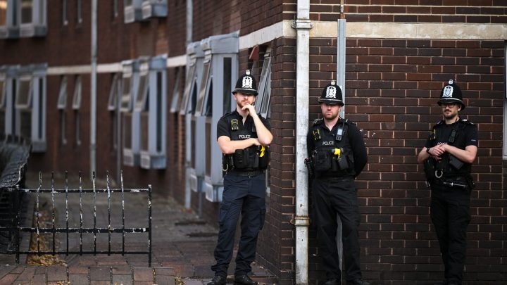 Ex-UK army chef jailed for ‘terror’-related offence