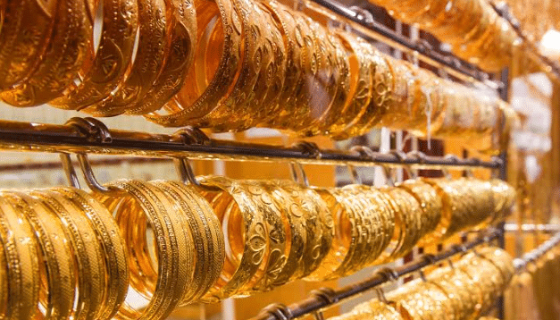 Gold Crosses Key Level in Pakistan