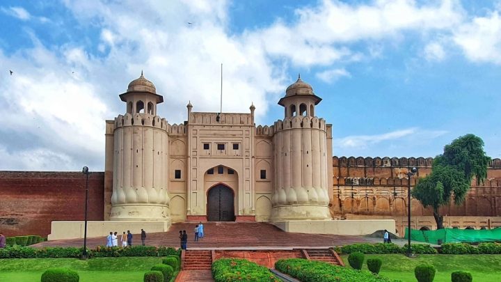 Punjab Approves Rs. 7.73 Billion for Rehabilitation of Historic Fort