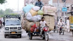Punjab to Digitally Monitor Movements of Loader Rickshaws