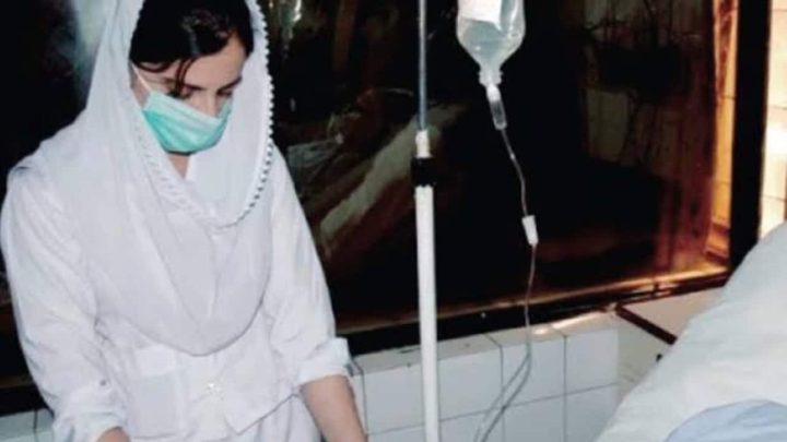 Health Minister Promises Increase in Salaries of Nurses