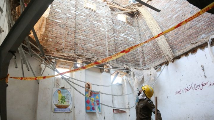 KP Govt Accused of Relaxing Laws Which Lead to Peshawar School Roof Collapse