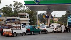 Petrol Drops to 390, Diesel Up
