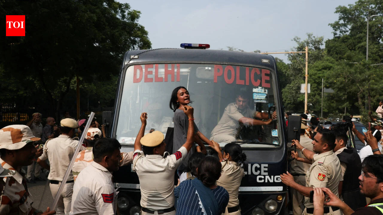 IndiaParliament, not streets, will govern country: BJP; govt is rattled, says oppn