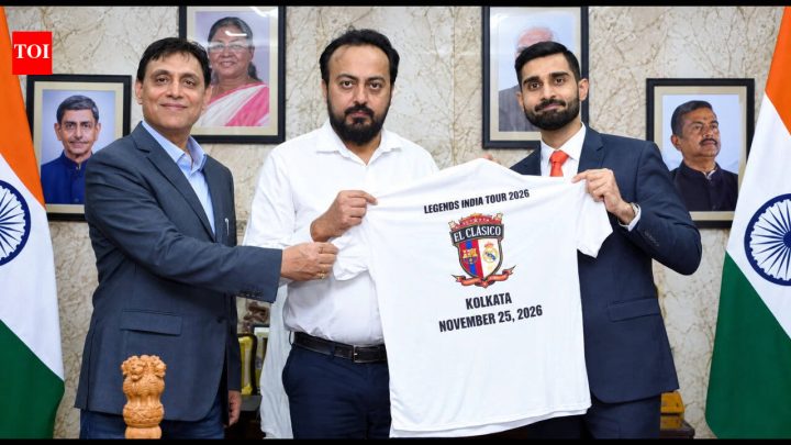 Top StoriesEl Clasico in Kolkata: Barca and Real icons set for Salt Lake clash on Nov 25
