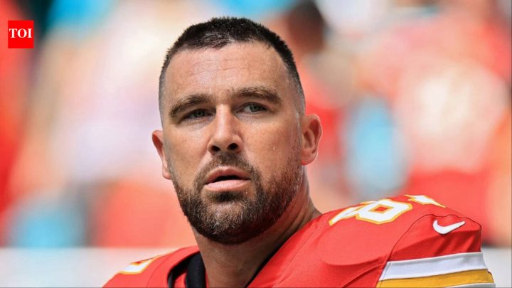 NFL NewsTravis Kelce's 87 Running Foundation helps rebuild former athlete's 56-year-old home