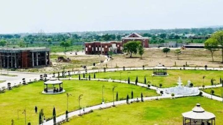 CM Punjab Inaugurates New University and City Beautification Project