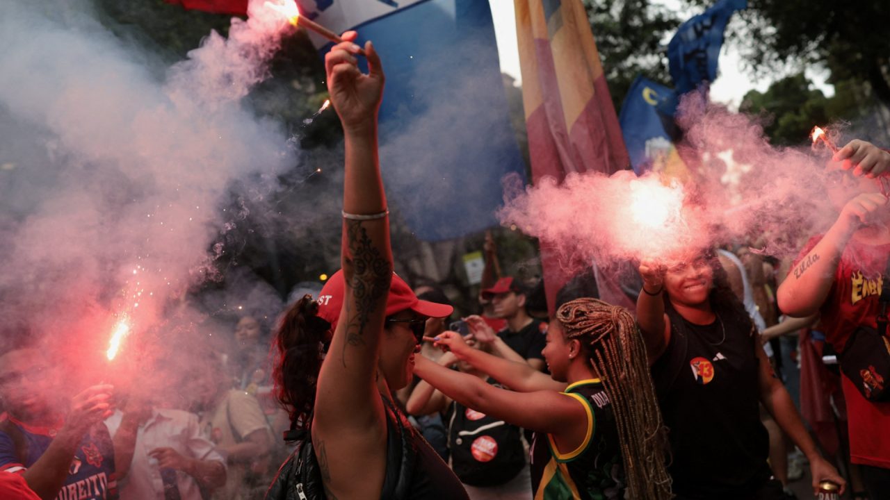 ‘No to the father, no to the son’: Thousands march in Rio against Bolsonaro