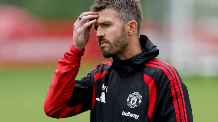 Atletico Madrid vs Manchester United LIVE: Champions League