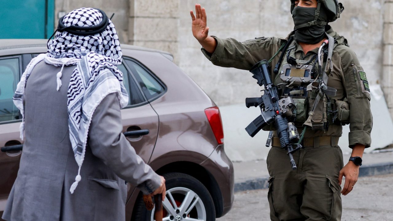 Palestinians injured, arrested in Israeli raids across West Bank