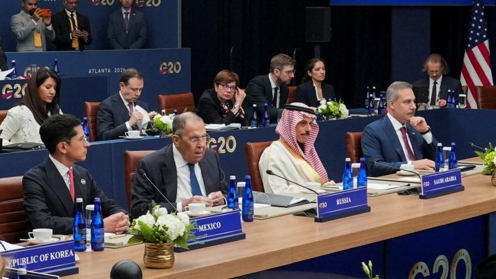 G20 drops group photo as Europeans refuse to stand with Lavrov