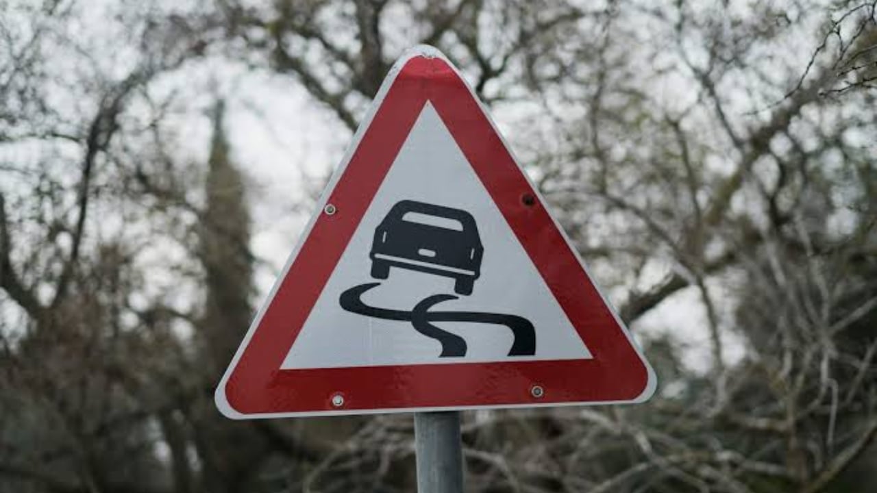Punjab Announces Deadline to Install Road Signs on New Roads