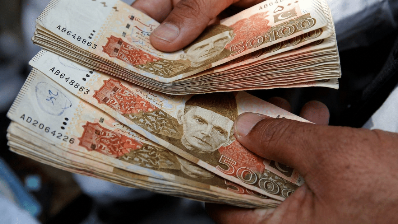 Rs. 440,000 Monthly Income Puts You in Pakistan’s Richest 1%