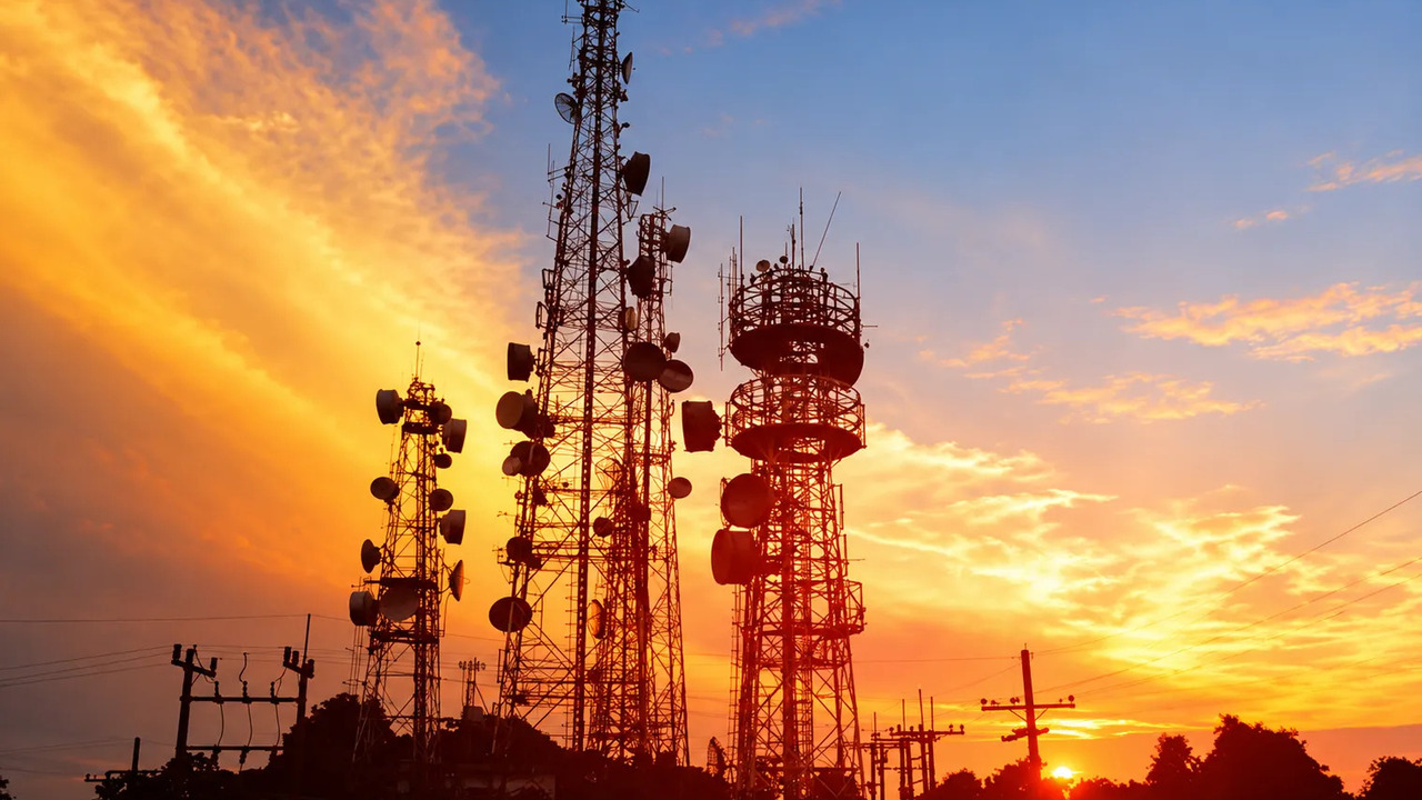 PTA Inspects 115 Telecom Sites to Improve Mobile Service Quality